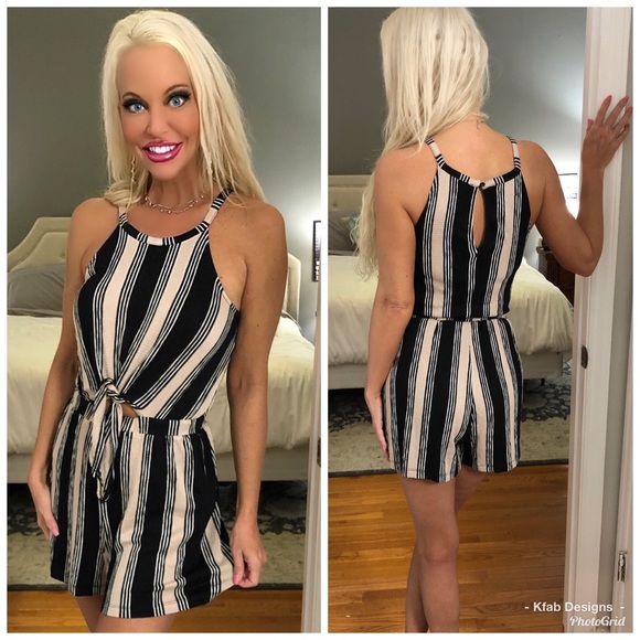 🥰LAST 1! Front Tie Striped Halter Romper! Gorg! - Picture 3 of 7